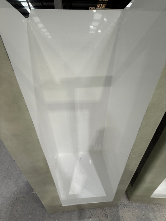 C16 Shower Enclosure