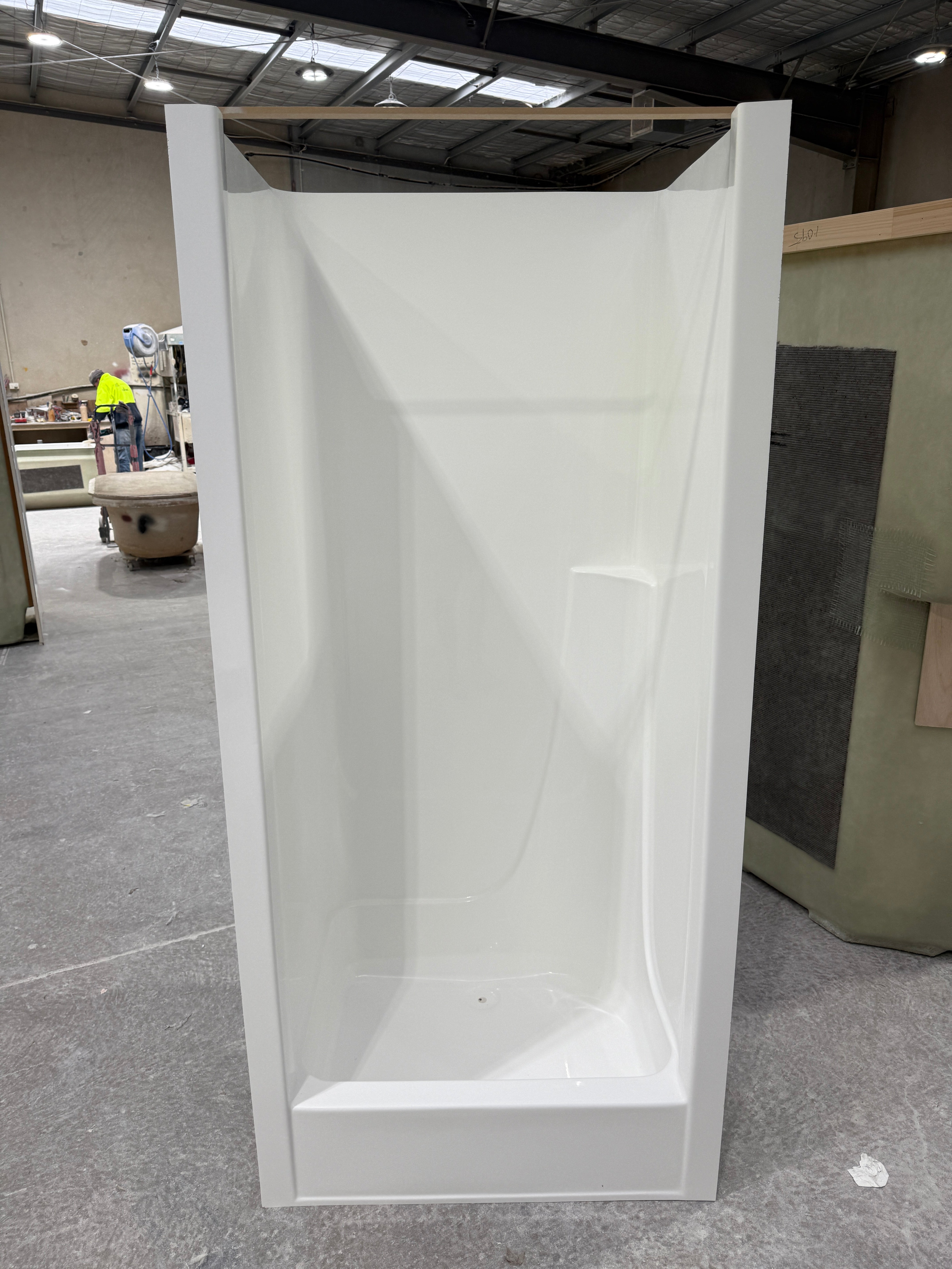 C32D Shower Enclosure